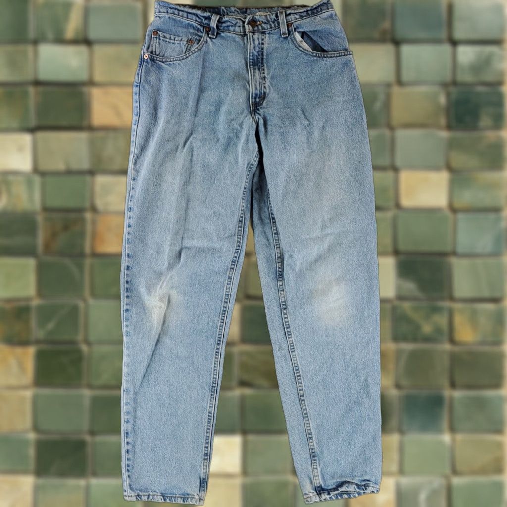 Levi's VINTAGE Levi's 560 Jeans Mens 33x34.5 Inseam 35 Blue Wide-Leg 90s VTG 90s 560 Model Levi's 560 Shoes? Size US 33 - 1 Thumbnail