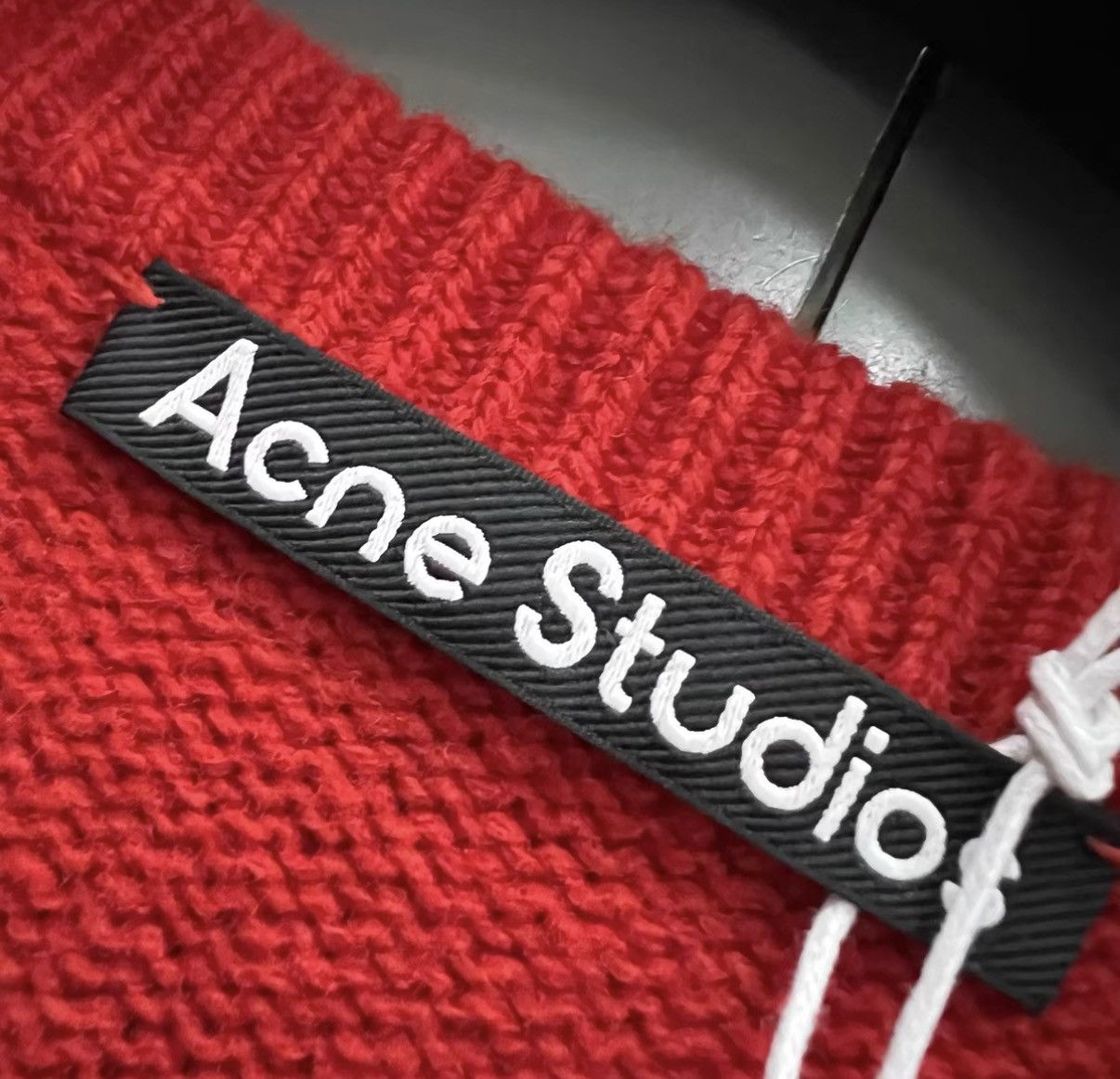 Acne Studios Acne Studios Color-block Emoji Logo Embroidered Sweater J41 Size M / US 6-8 / IT 42-44 - 4 Thumbnail