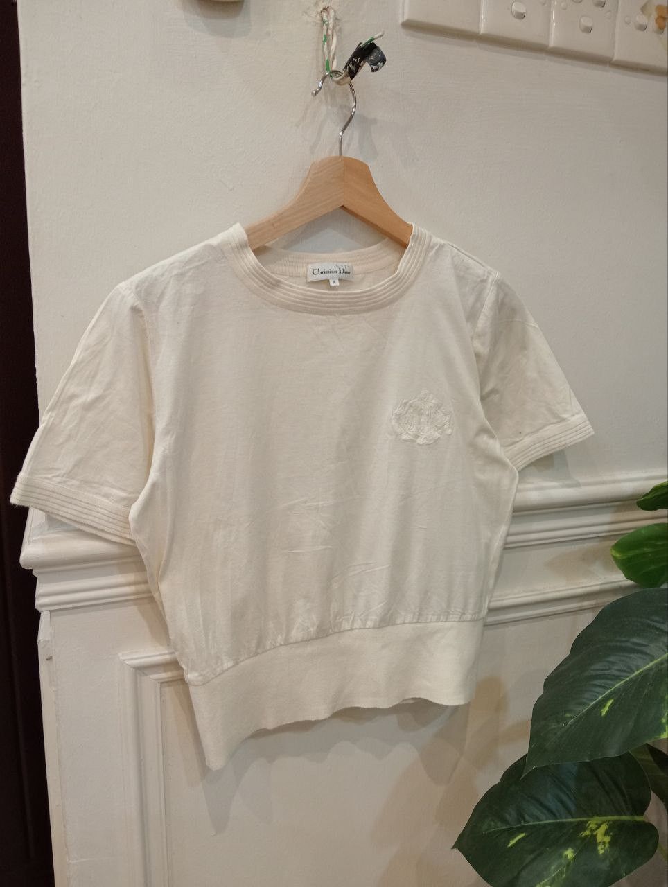 Christian Dior Monsieur CHRISTIAN DIOR CROPPED TOPS - SIZE M CREAM Size M / US 6-8 / IT 42-44 - 6 Thumbnail