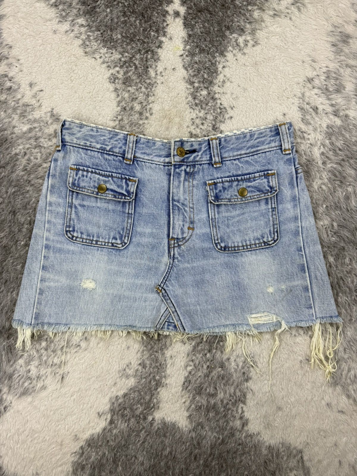 Beauty Beast × Japanese Brand × Vintage Vintage RNA Inc. Distressed Denim Skirt Size 30" / US 8 / IT 44 - 2 Thumbnail