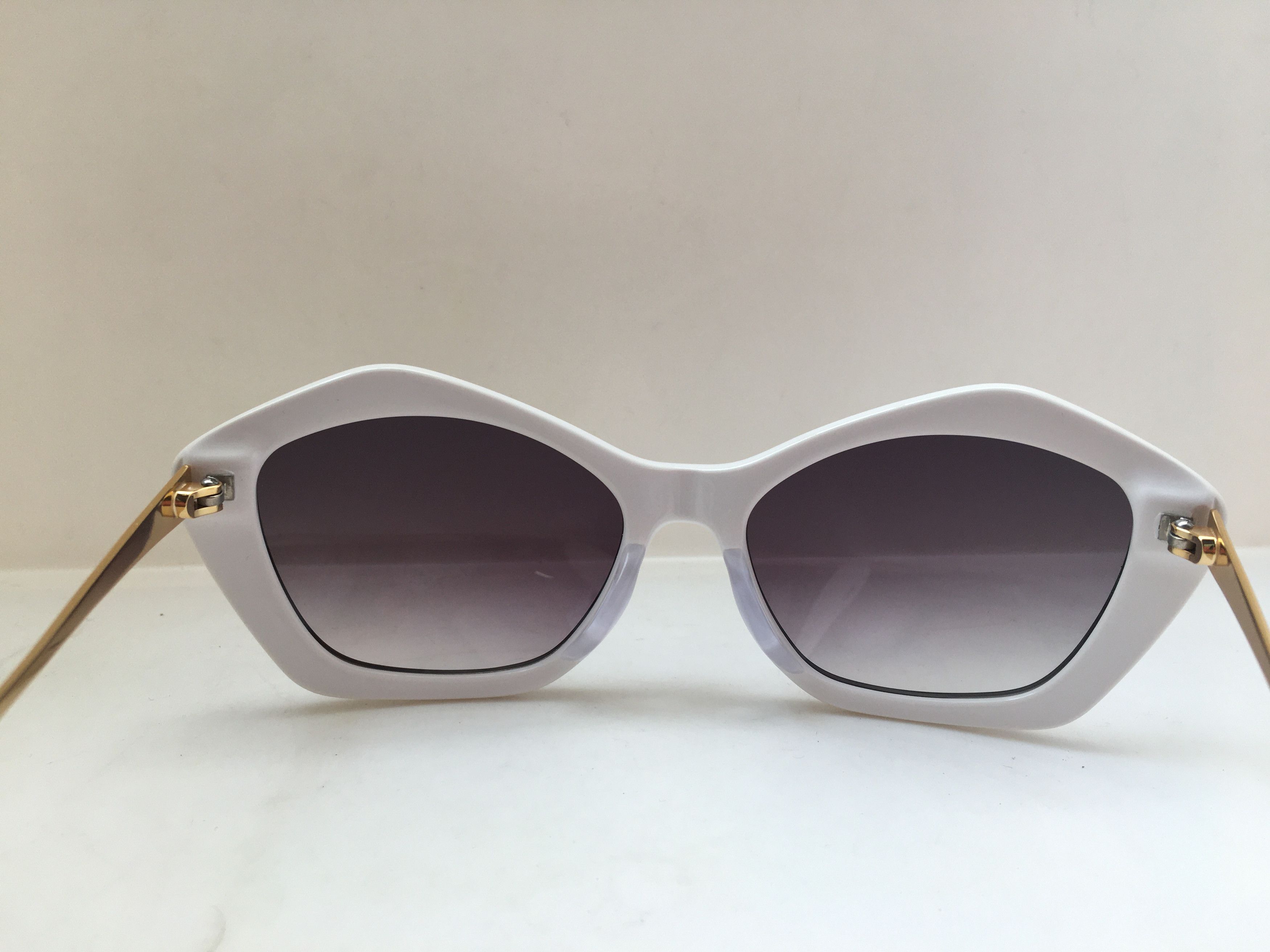 Other OP Art Black White Cateye Diva Sunglasses Frame Size ONE SIZE - 4 Thumbnail