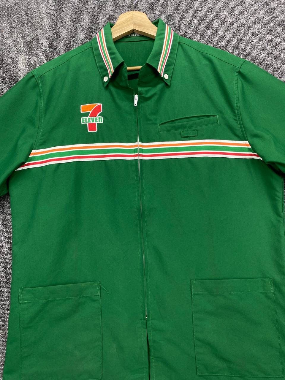 Japanese Brand × Vintage Vintage 90's 7 ELEVEN Uniform Workwear Zip Up Jacket Size US L / EU 52-54 / 3 - 5 Thumbnail