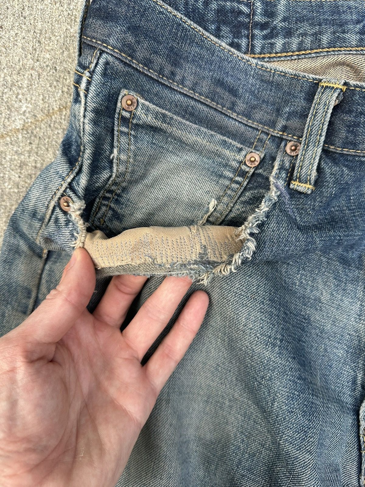 Edwin Edwin distressed faded jeans Size US 32 / EU 48 - 8 Thumbnail