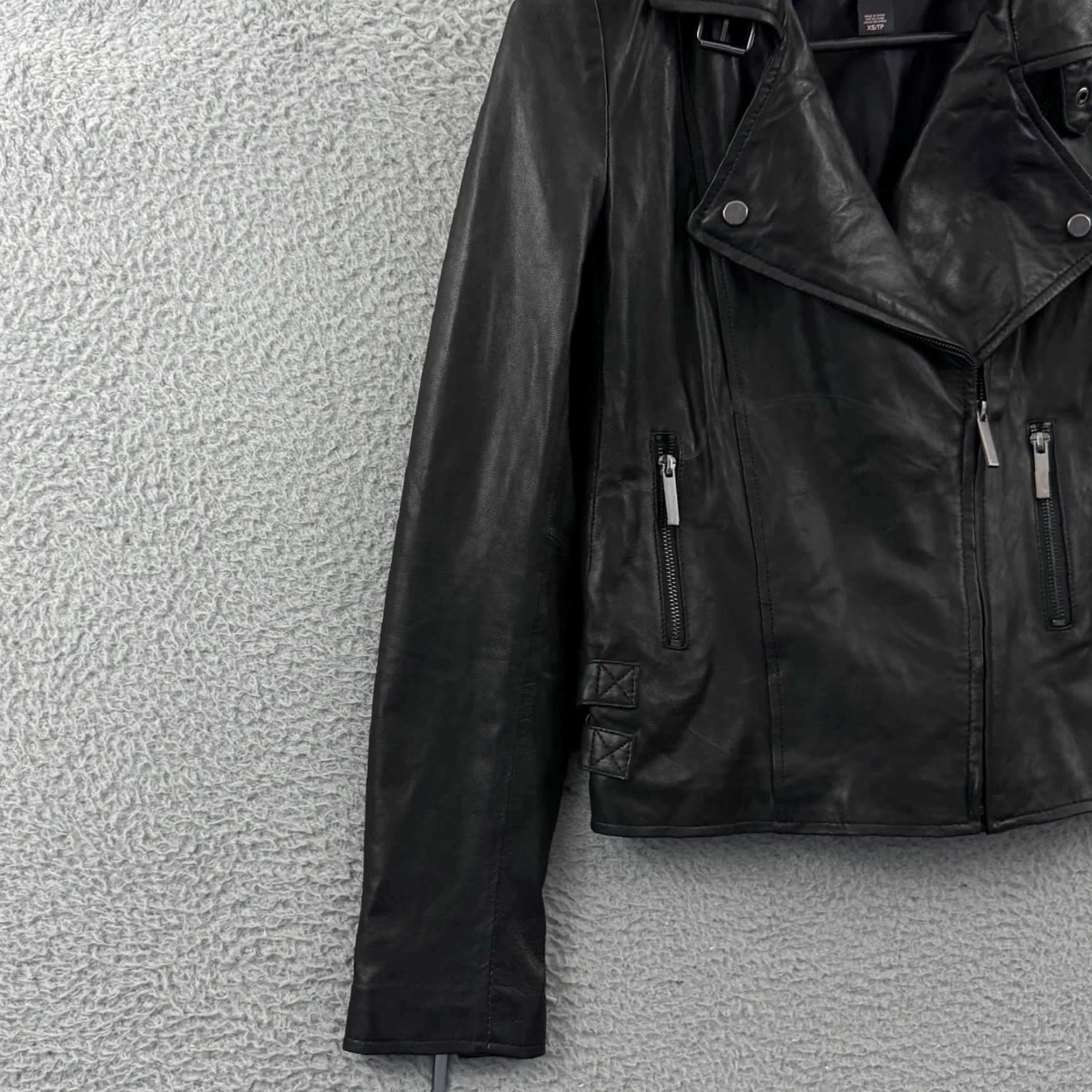 Victoria's Secret Victoria's Secret Jacket Womens XS Black Leather Moto Biker Grunge Punk Leather Jacket XS Black Victoria's Secret Womens Jacket Size XS / US 0-2 / IT 36-38 - 4 Thumbnail