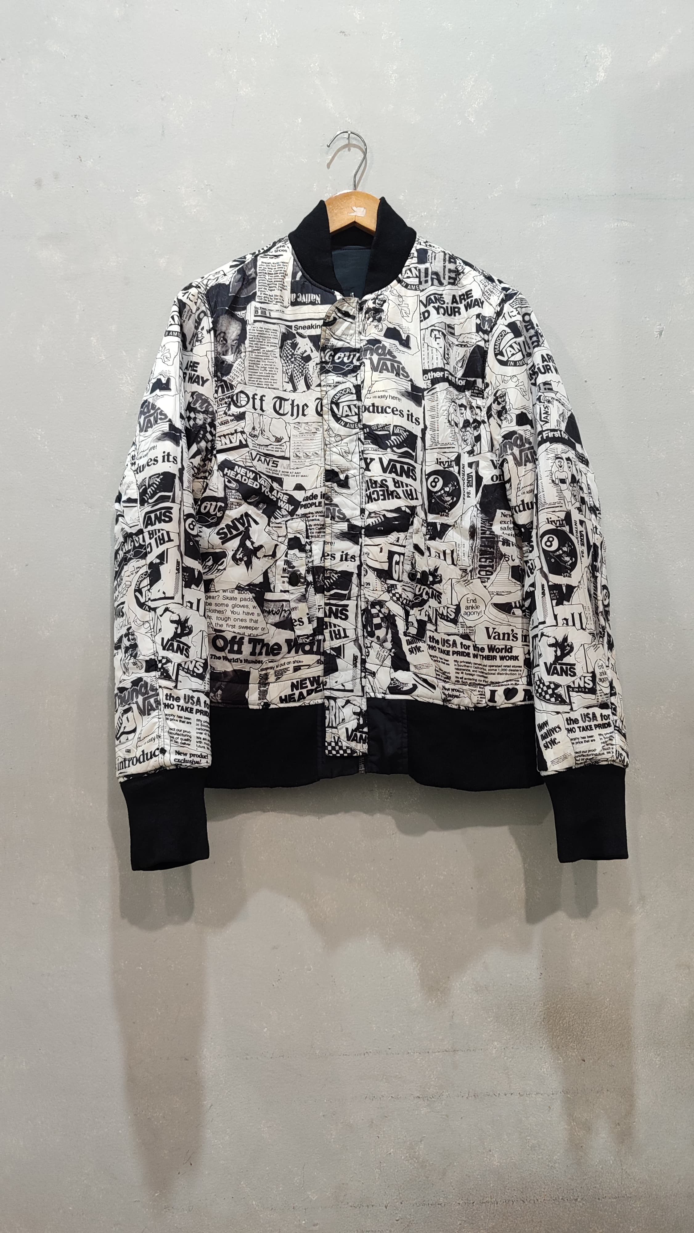 Vans Vans bomber reversible Size US S / EU 44-46 / 1 - 5 Thumbnail