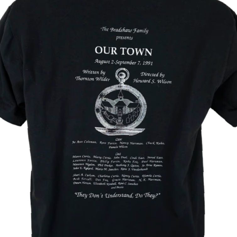 Jerzees VINTAGE Jerzees Our Town T Shirt Mens L Black 90s Main Street Gallery Theatre USA Mens T-Shirt 90s theater drama Riverside Size US L / EU 52-54 / 3 - 4 Thumbnail
