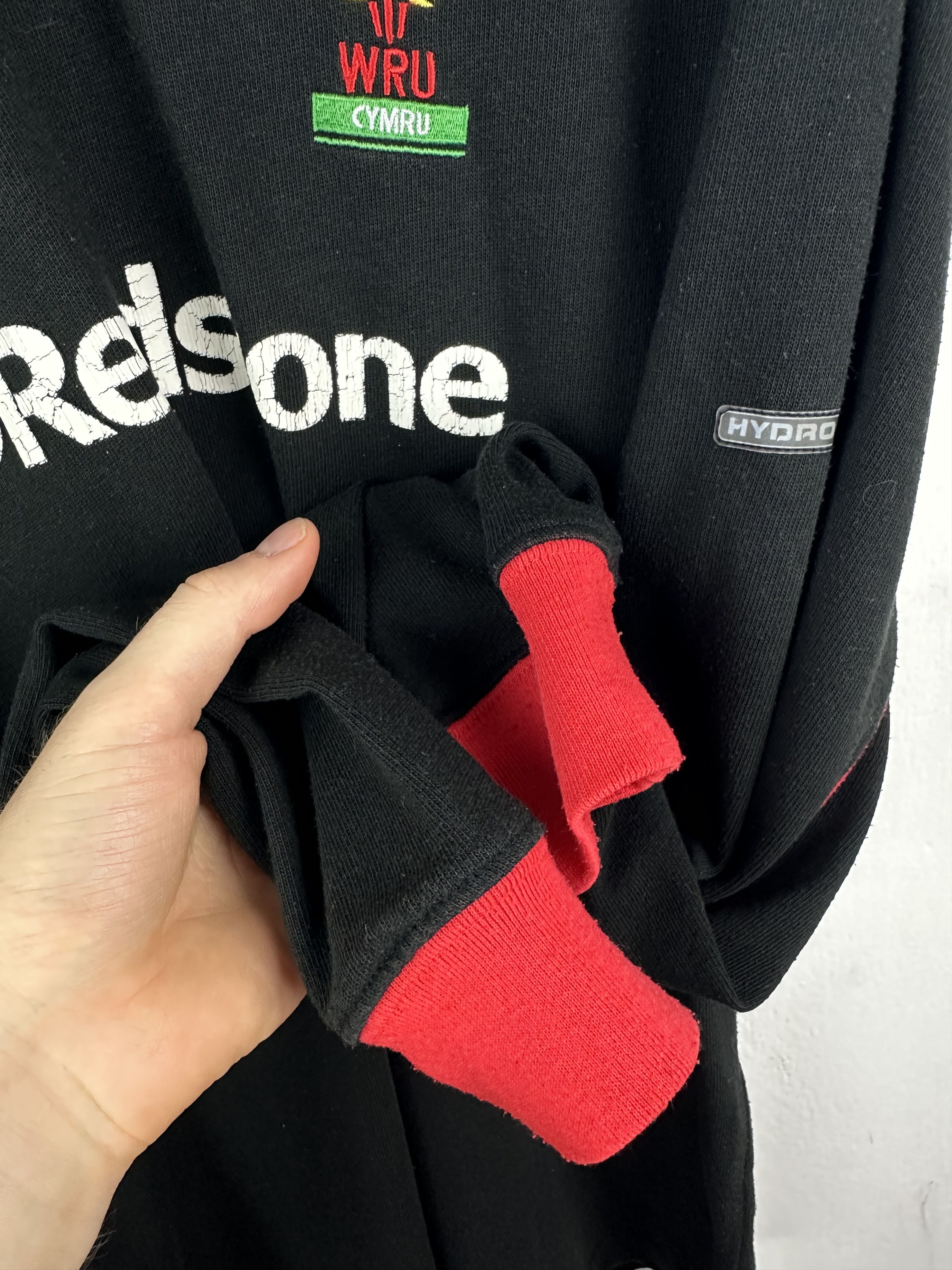 Vintage Vintage Wales Rugby Jersey Rare Reebok Hype Sport Size US L / EU 52-54 / 3 - 6 Thumbnail