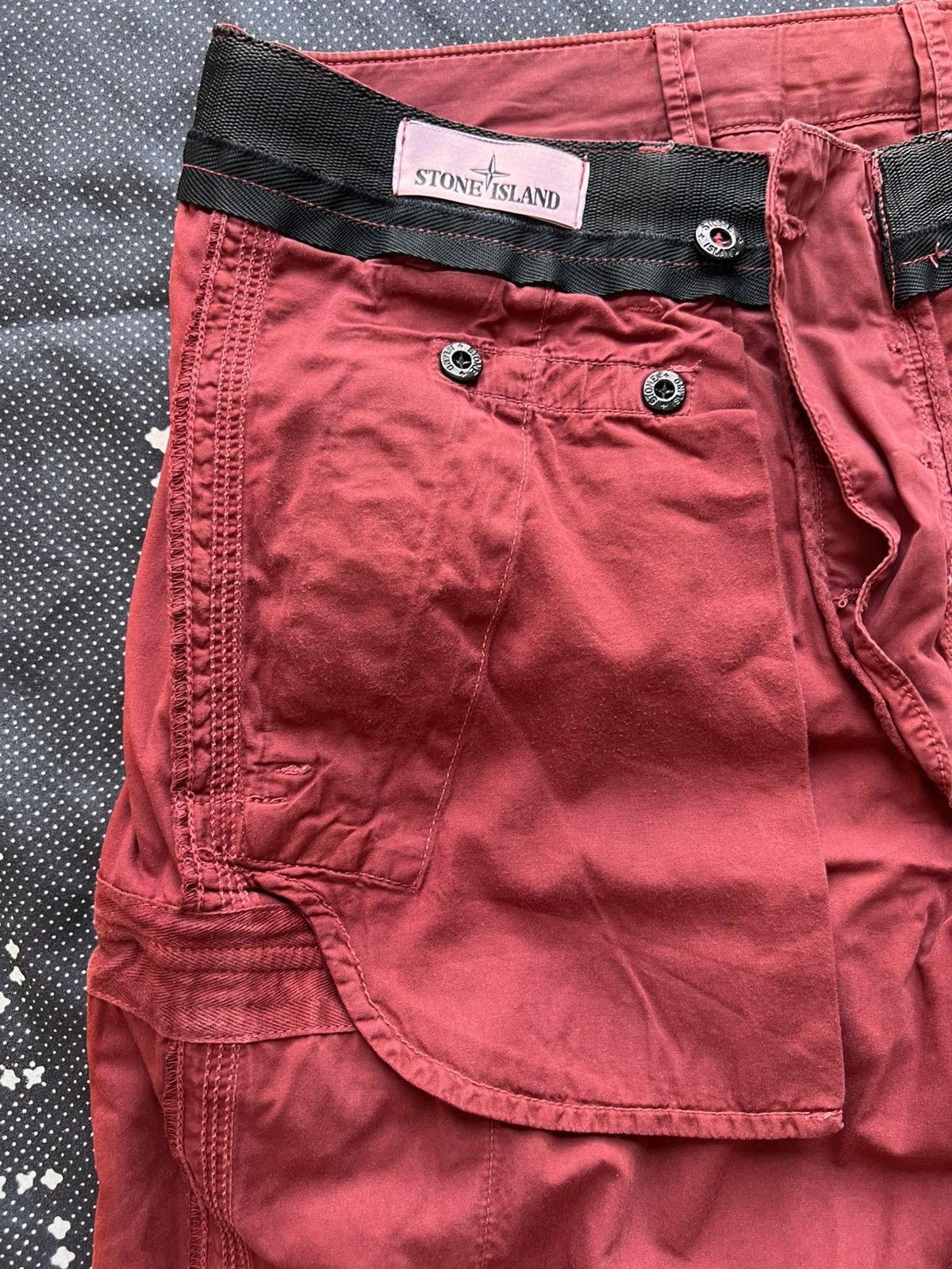 Stone Island Stone Island Type SL Cargo Shorts Red W31 pants bricks Size US 31 - 24 Thumbnail