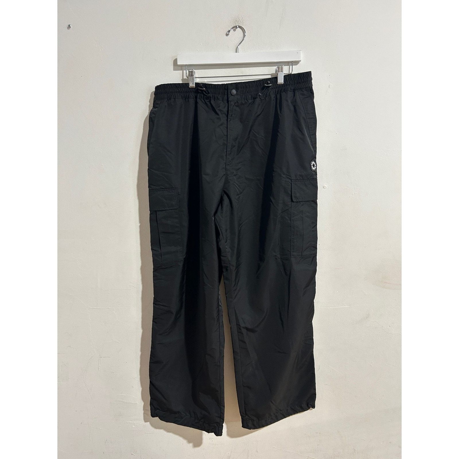 Kenzo KENZO BOKE FLOWER CARGO JOGGER 2.0 SIZE XXL PREOWNED Size US 34 / EU 50 - 1 Thumbnail