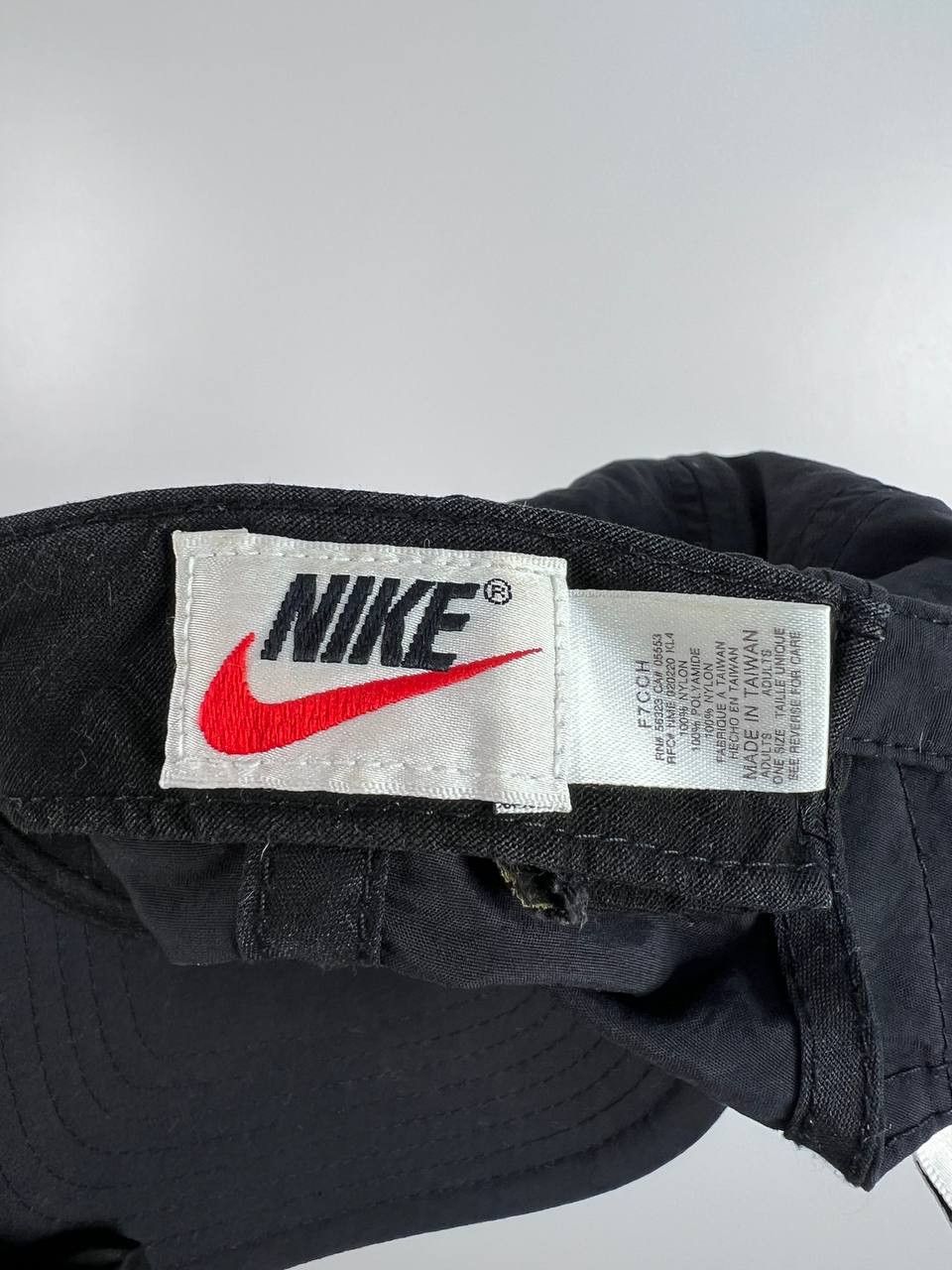 Nike Nike Vintage Swoosh Logo Black Baseball Cap Hat One Size Size ONE SIZE - 5 Thumbnail