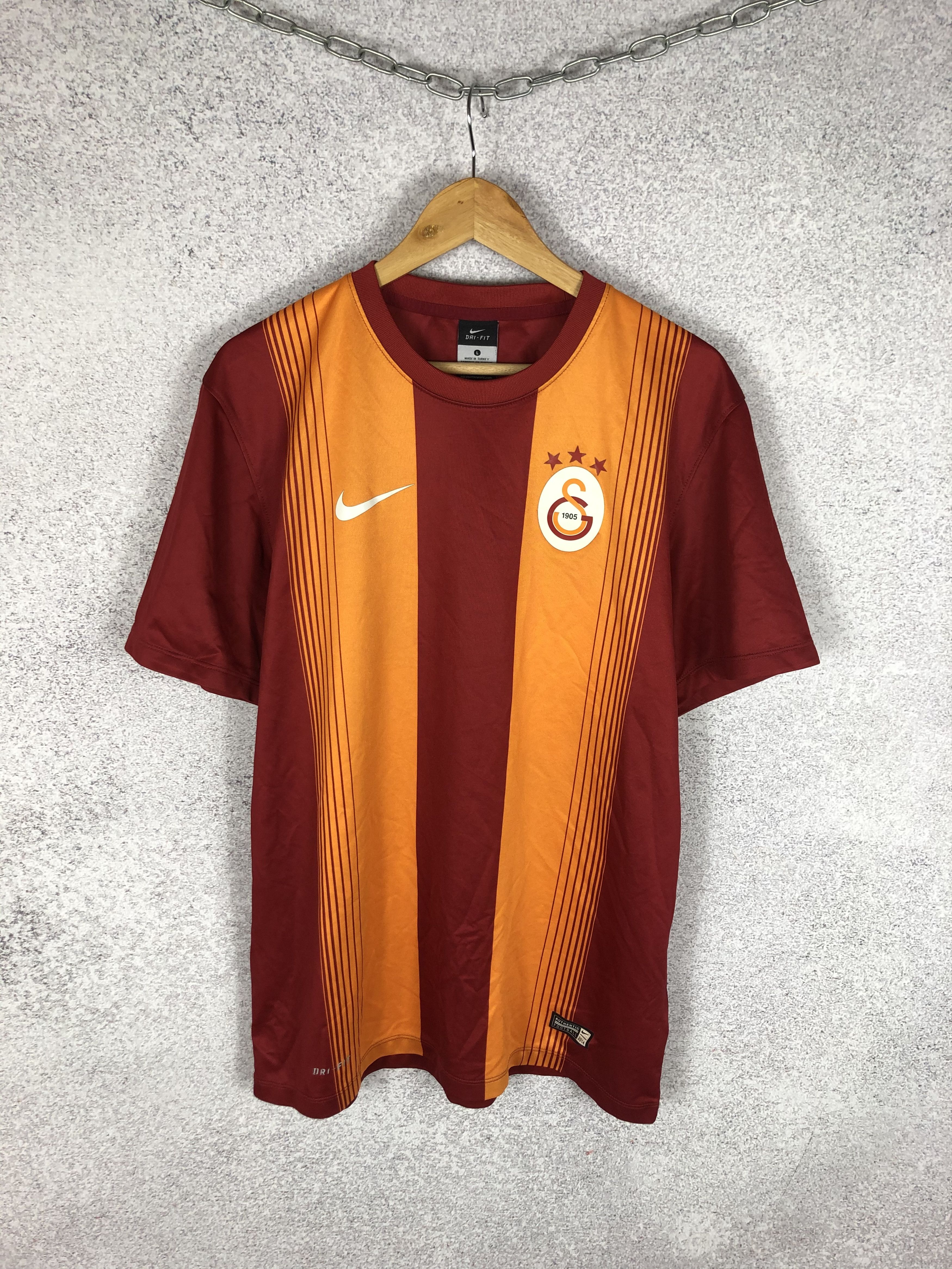 Nike Nike Galatasaray 2014 2015 Home Soccer Jersey Football Shirt Size US L / EU 52-54 / 3 - 1 Thumbnail