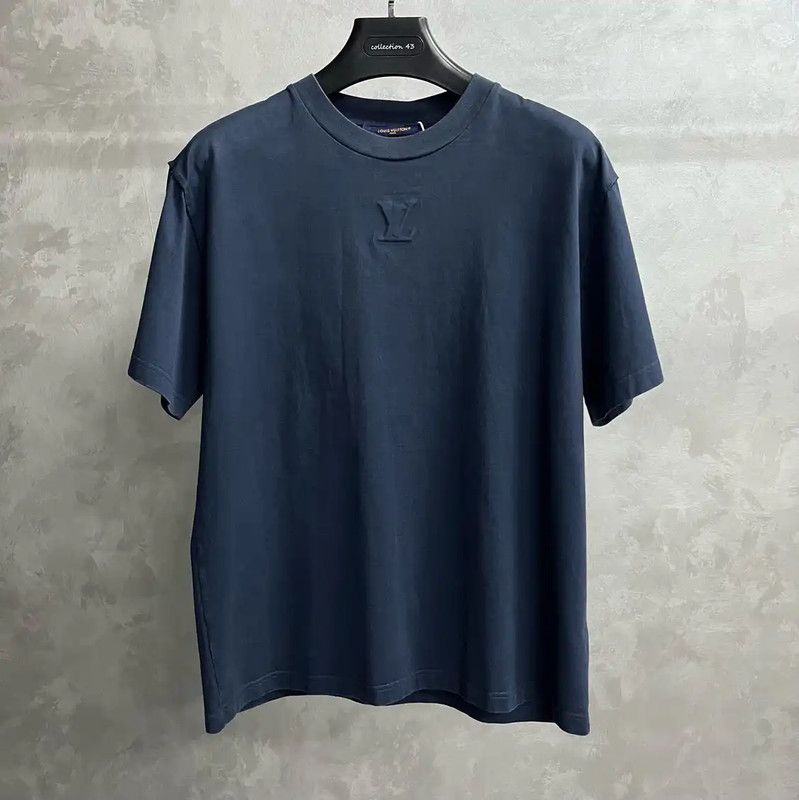 Louis Vuitton Louis Vuitton Blue Cotton Men's T-Shirt 0089 Size US L / EU 52-54 / 3 - 1 Thumbnail