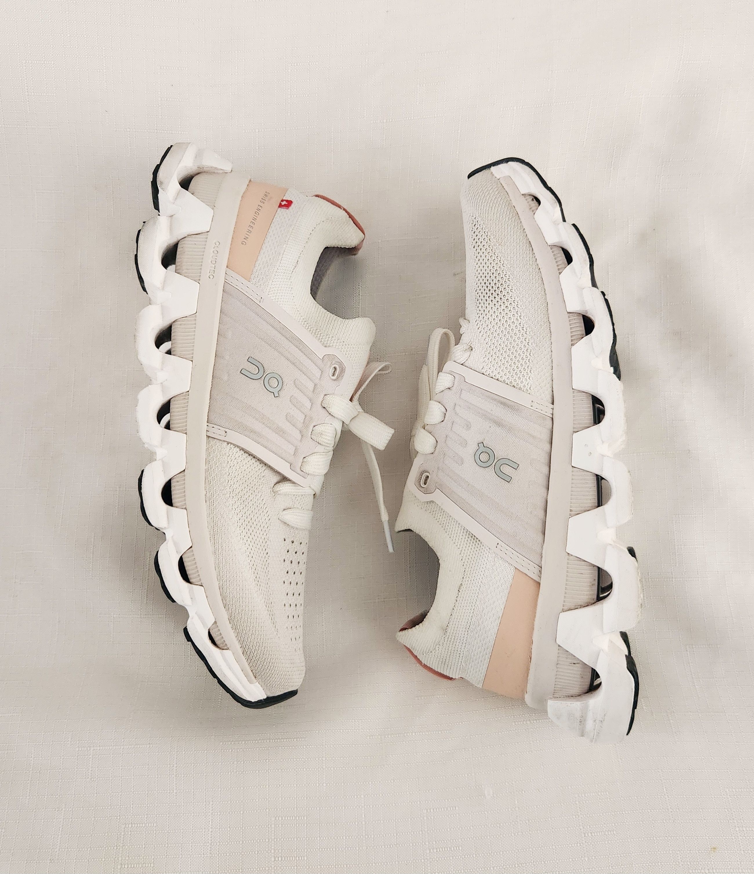 On On Running Cloudswift 3 Ivory Rose White Pink Size 8.5 Size US 8.5 / IT 38.5 - 9 Thumbnail