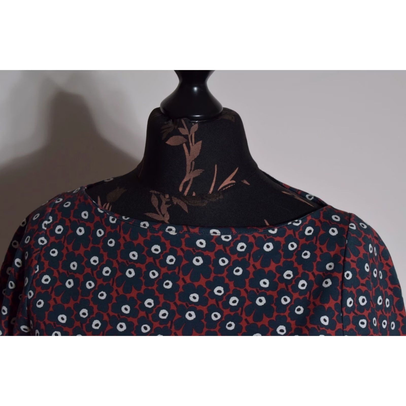 Marimekko Marimekko Floral Print Shift Dress Blue Womens M - Knee Length, Round Neck, Cotton, Floral Pattern, Casual, Summer/Spring, Regular Size Size M / US 6-8 / IT 42-44 - 4 Thumbnail