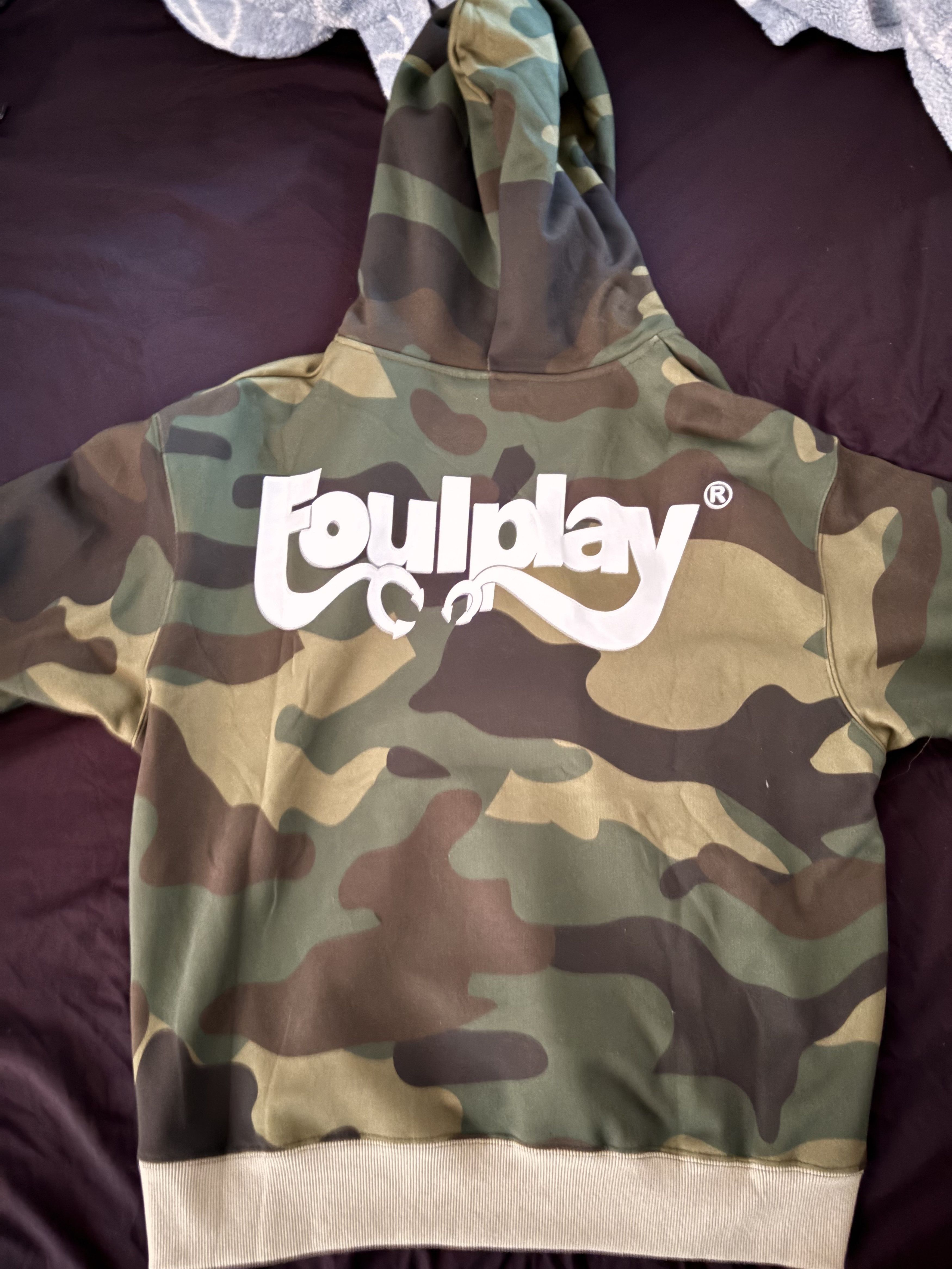 Foulplay Company 2-Hit-Logo Hoodie - (Woodland Camo) Size US L / EU 52-54 / 3 - 4 Thumbnail
