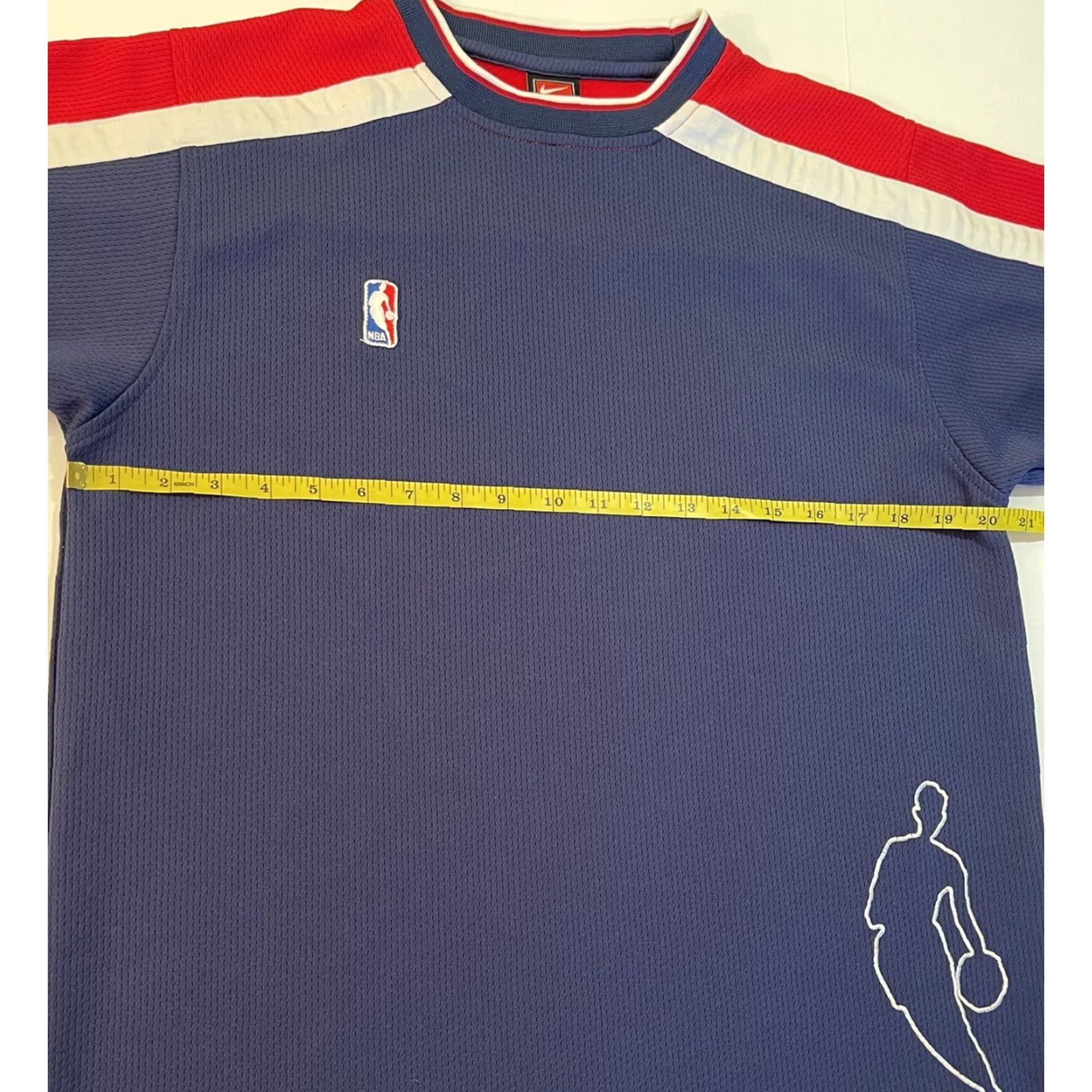 Nike VINTAGE Nike Mens 90s NBA Logo Warm Up Basketball Jersey Blank Shirt Travis XL Size US XL / EU 56 / 4 - 5 Thumbnail