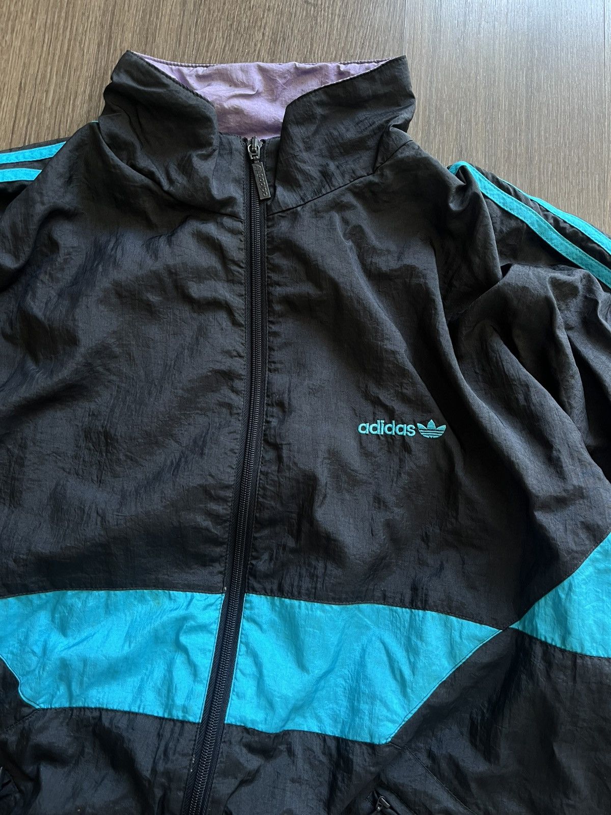 Adidas Adidas Sz L (M) Made in Taiwan Vintage 1990s Rare Size US L / EU 52-54 / 3 - 2 Thumbnail