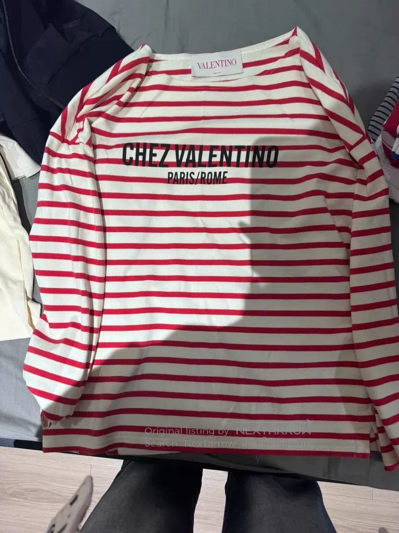 Valentino Valentino Striped long-sleeved T-shirt Size L / US 10 / IT 46 - 1 Thumbnail