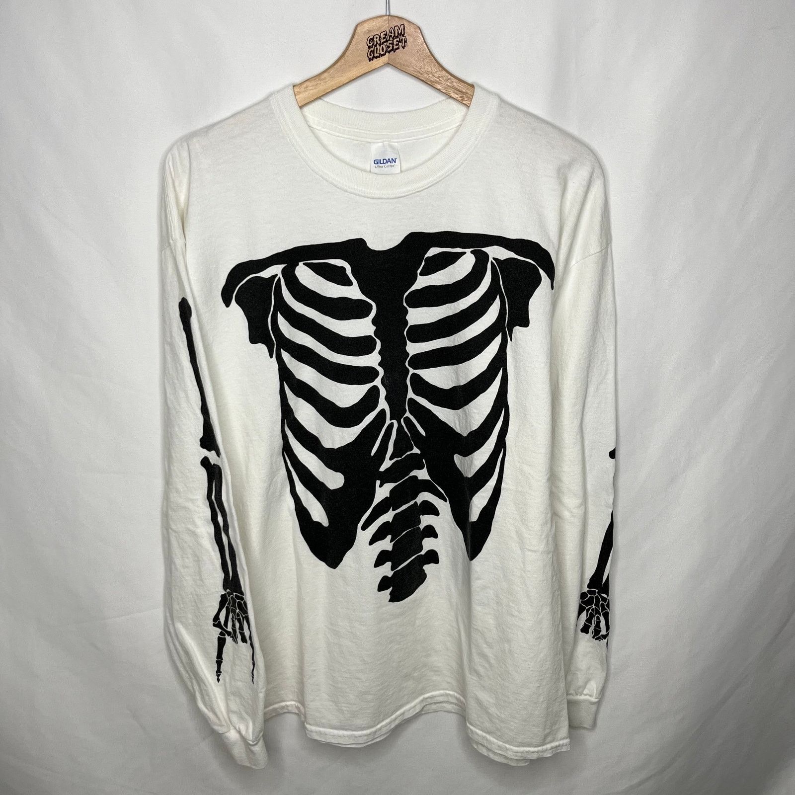 Playboi carti merch skeleton deals