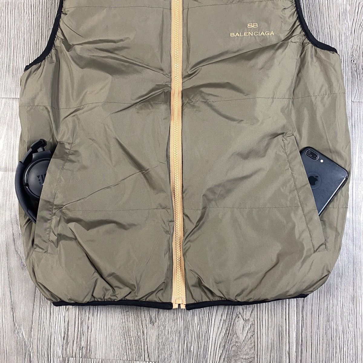 Balenciaga Balenciaga Puffer Down Reversible Vest Jacket Size US M / EU 48-50 / 2 - 3 Thumbnail