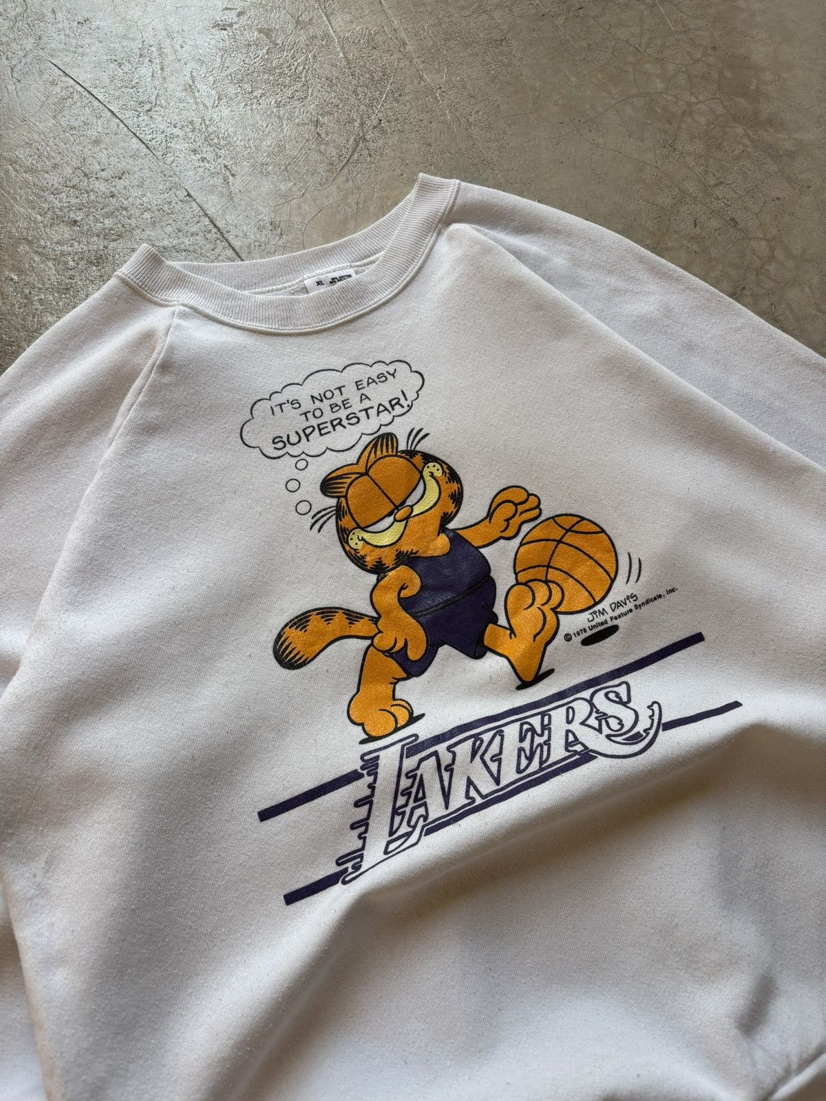 Vintage Vintage Garfield Lakers Crewneck – 1978 Jim Davis – XL Size US L / EU 52-54 / 3 - 3 Thumbnail