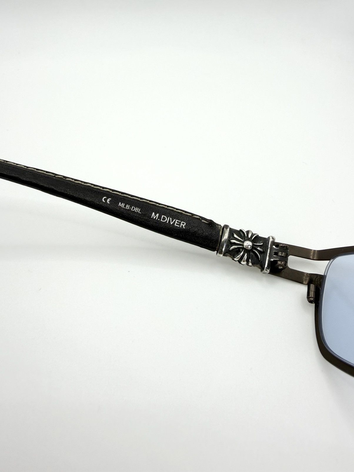 Chrome Hearts Chrome Hearts ‘M. Diver’ Cemetery Cross Leather Glass Frames Size ONE SIZE - 11 Thumbnail