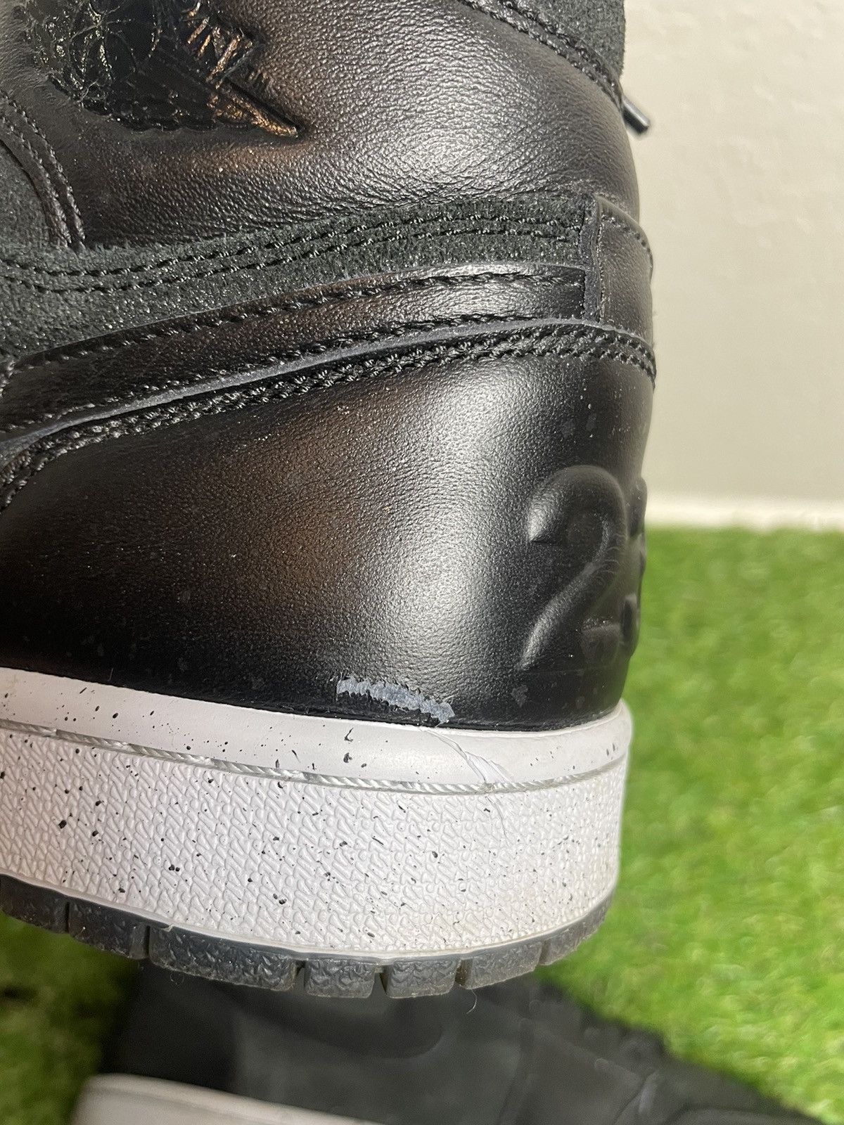 Nike AIR JORDAN 1 RETRO HIGH NYC 23NY BLACK 715060-002 Men 8 Size US 8 / EU 41 - 8 Thumbnail