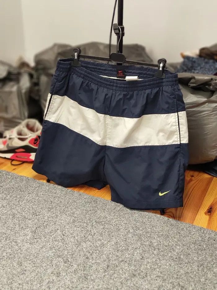 Nike Vintage 90's Nike Shorts Big Logo swoosh casual Streetwear Size US 36 / EU 52 - 9 Thumbnail