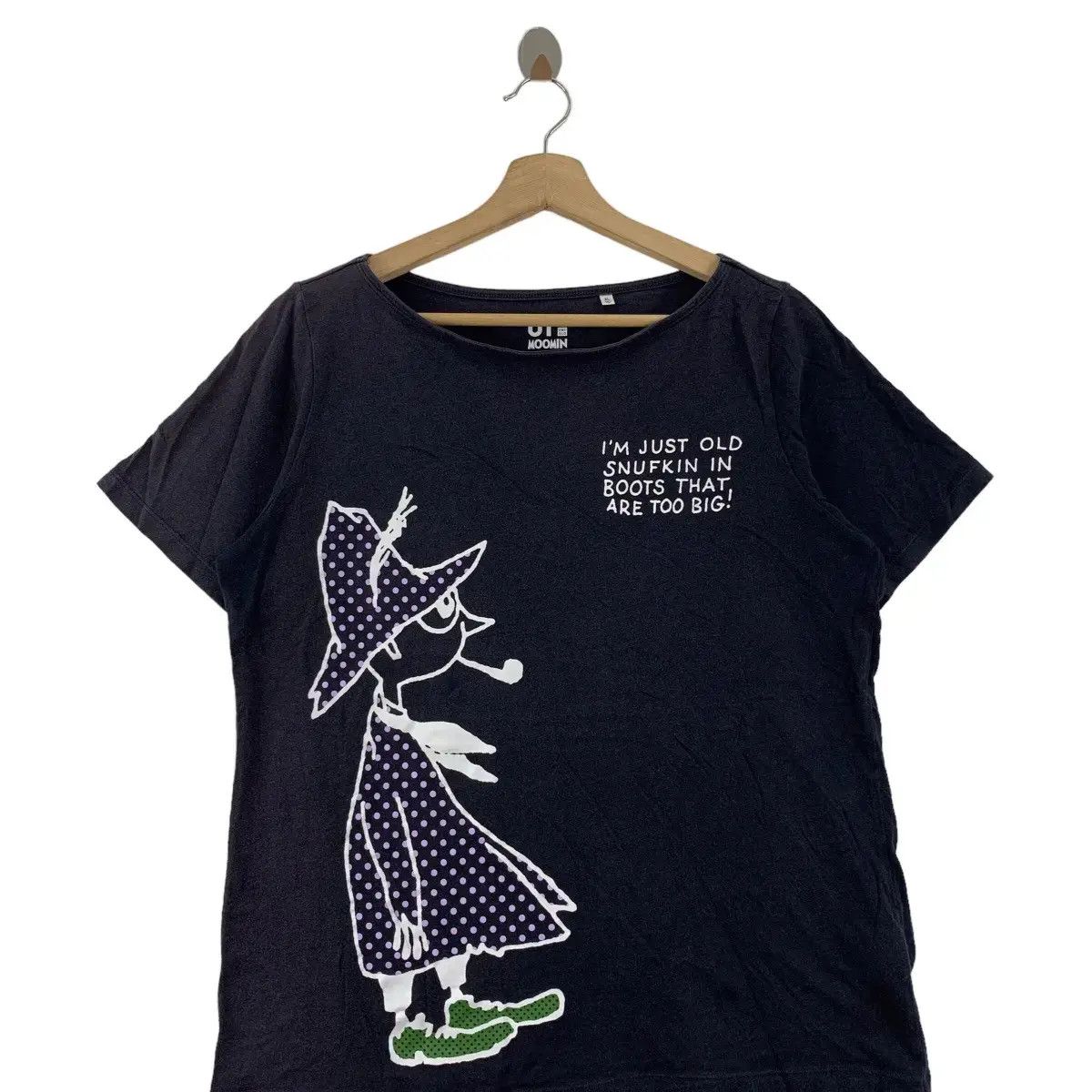 Uniqlo UNIQLO x MOOMIN SNUFKIN Boots Too Big Tee Shirt Cartoon Size US XL / EU 56 / 4 - 1 Thumbnail