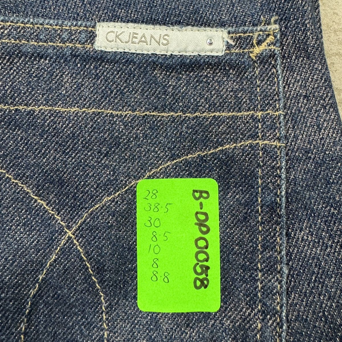 Calvin Klein × Vintage Vintage Calvin Klein Lavy Jeans Size US 28 / EU 44 - 14 Thumbnail