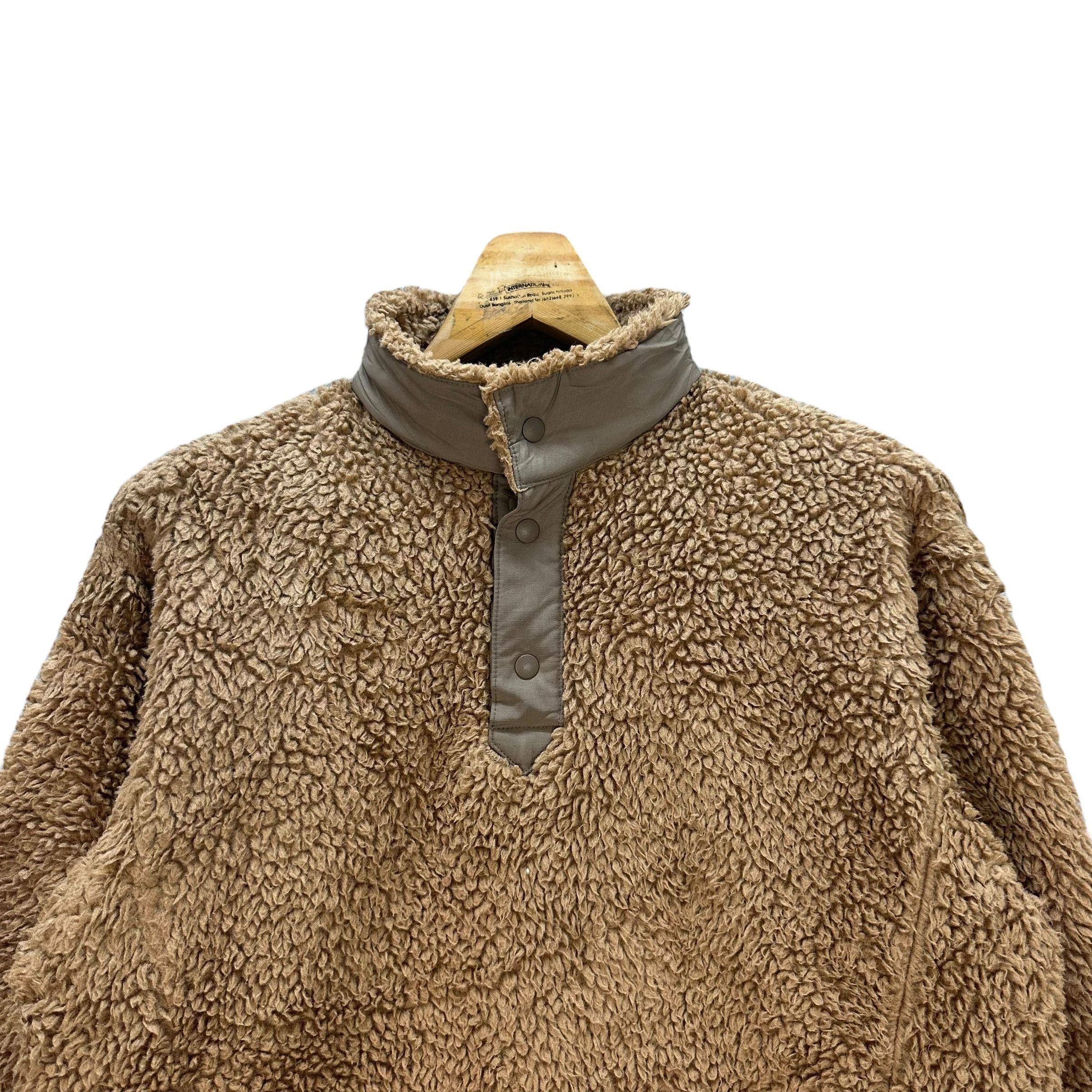 Uniqlo × White Mountaineering WHITE MOUNTAINEERING DEEP PILE HALF BUTTON FLEECE #8946-041 Size US S / EU 44-46 / 1 - 2 Thumbnail