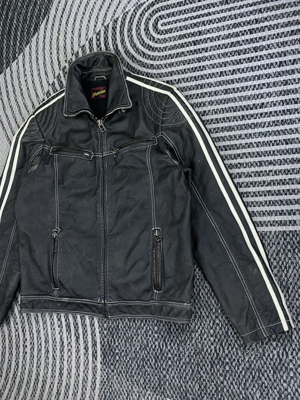 Leather 🔥Vintage Freedom White Stripe Bikers Leather Jacket Size US M / EU 48-50 / 2 - 4 Thumbnail