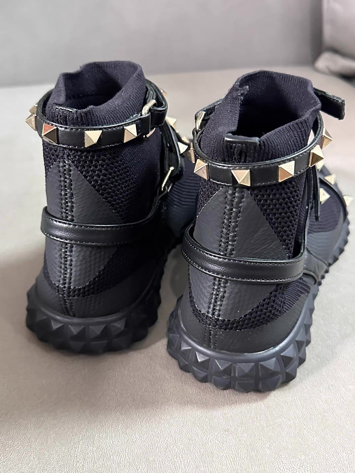 Valentino Valentino Rockstud Ankle Boots Ｑ20 Size US 6 / IT 36 - 4 Thumbnail
