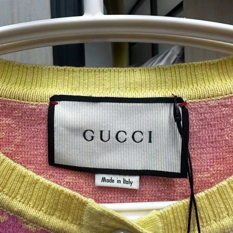 Gucci Gucci Yellow pink old flower gg full print cardigan swester Size US XS / EU 42 / 0 - 2 Thumbnail