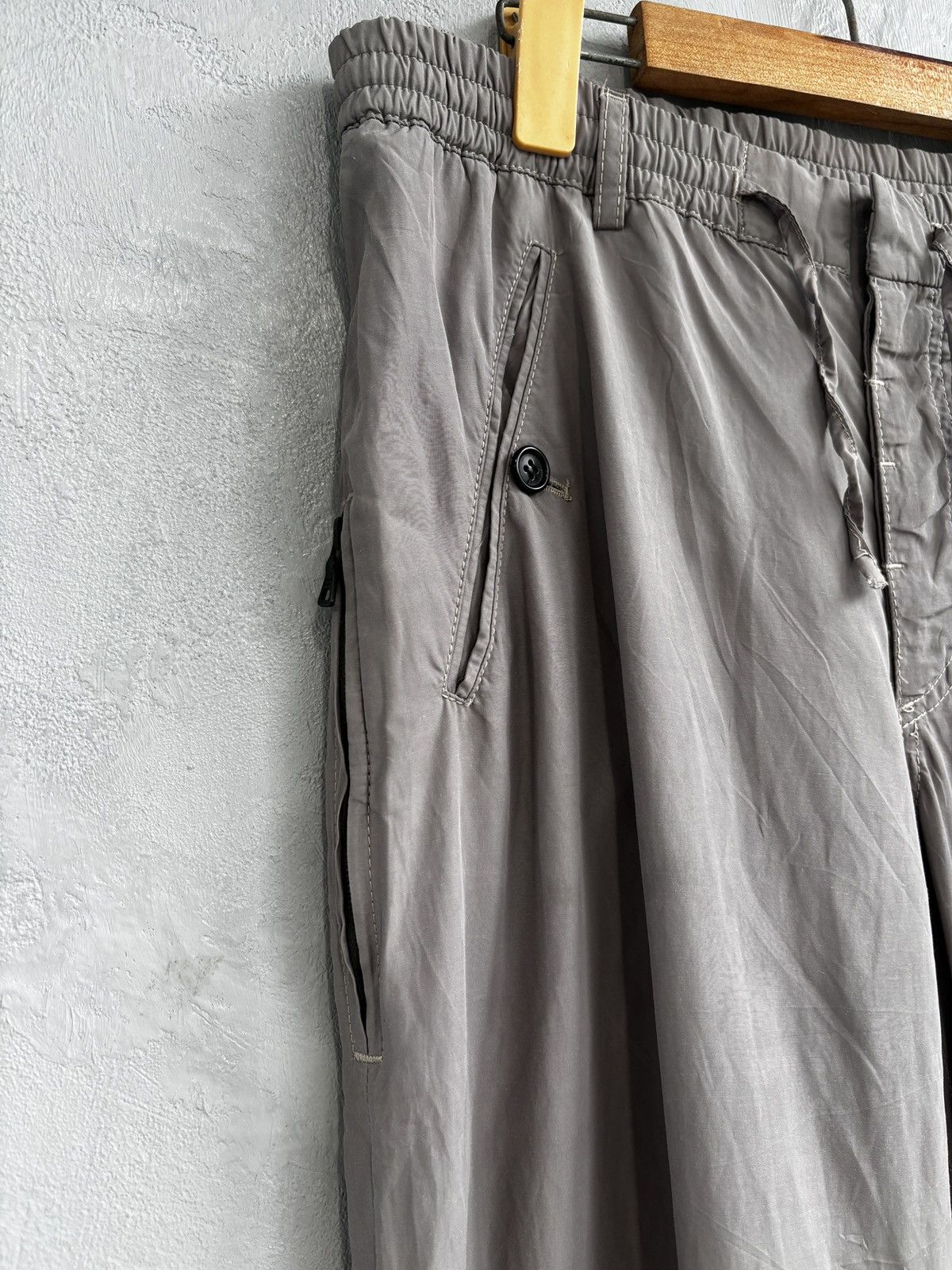 Prada Prada 2005 viscose trousers pant Size US 33 - 6 Thumbnail