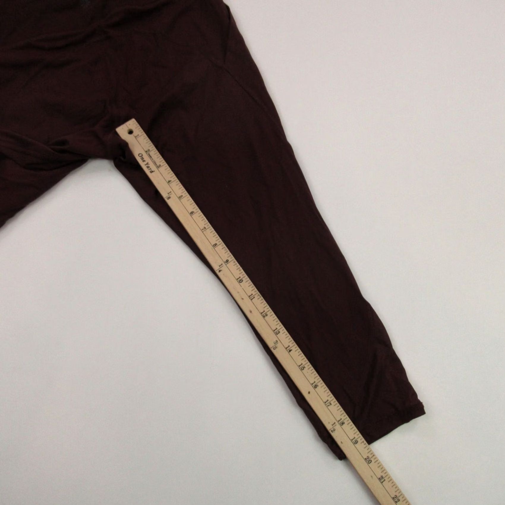 Athleta Athleta Leggings Womens Medium Workout Gym Stretch Burgundy Regular Size M Knit Nylon Polyester Size 32" / US 10 / IT 46 - 7 Thumbnail
