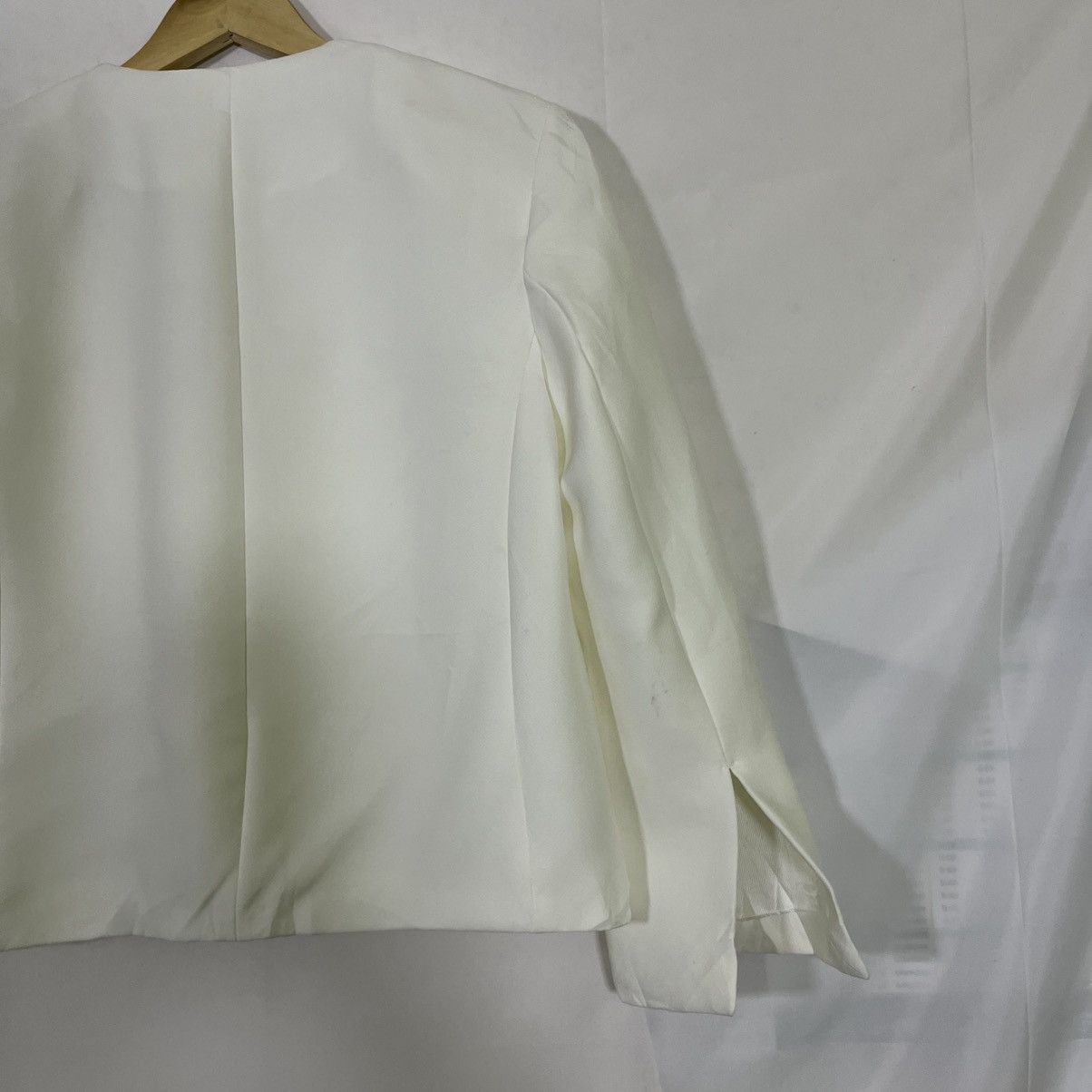Zara ZARA CREAM/IVORY CROPPED BLAZER Size M / US 6-8 / IT 42-44 - 8 Thumbnail