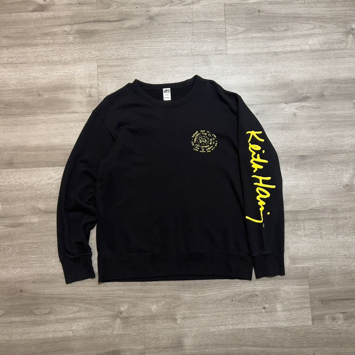 Uniqlo Uniqlo x Keith Haring Uniqlo Crewneck Size US L / EU 52-54 / 3 - 1 Thumbnail