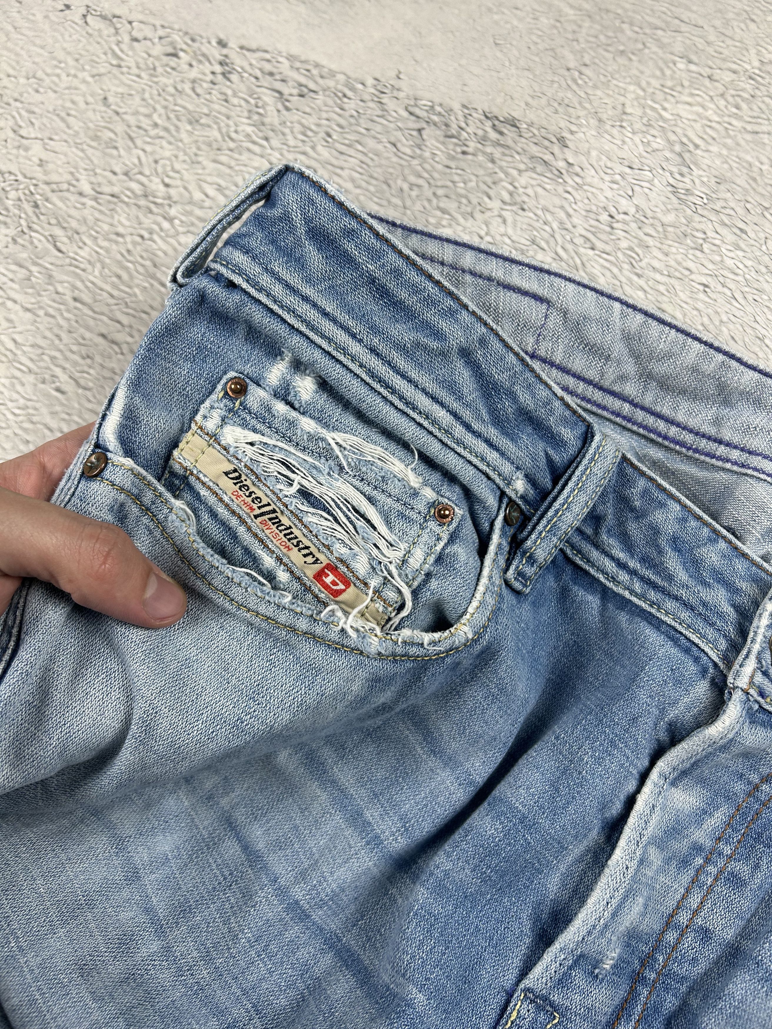 Diesel × Vintage Vintage DIESEL jeans Straight Riped Streetwear Men's Size US 36 / EU 52 - 10 Thumbnail