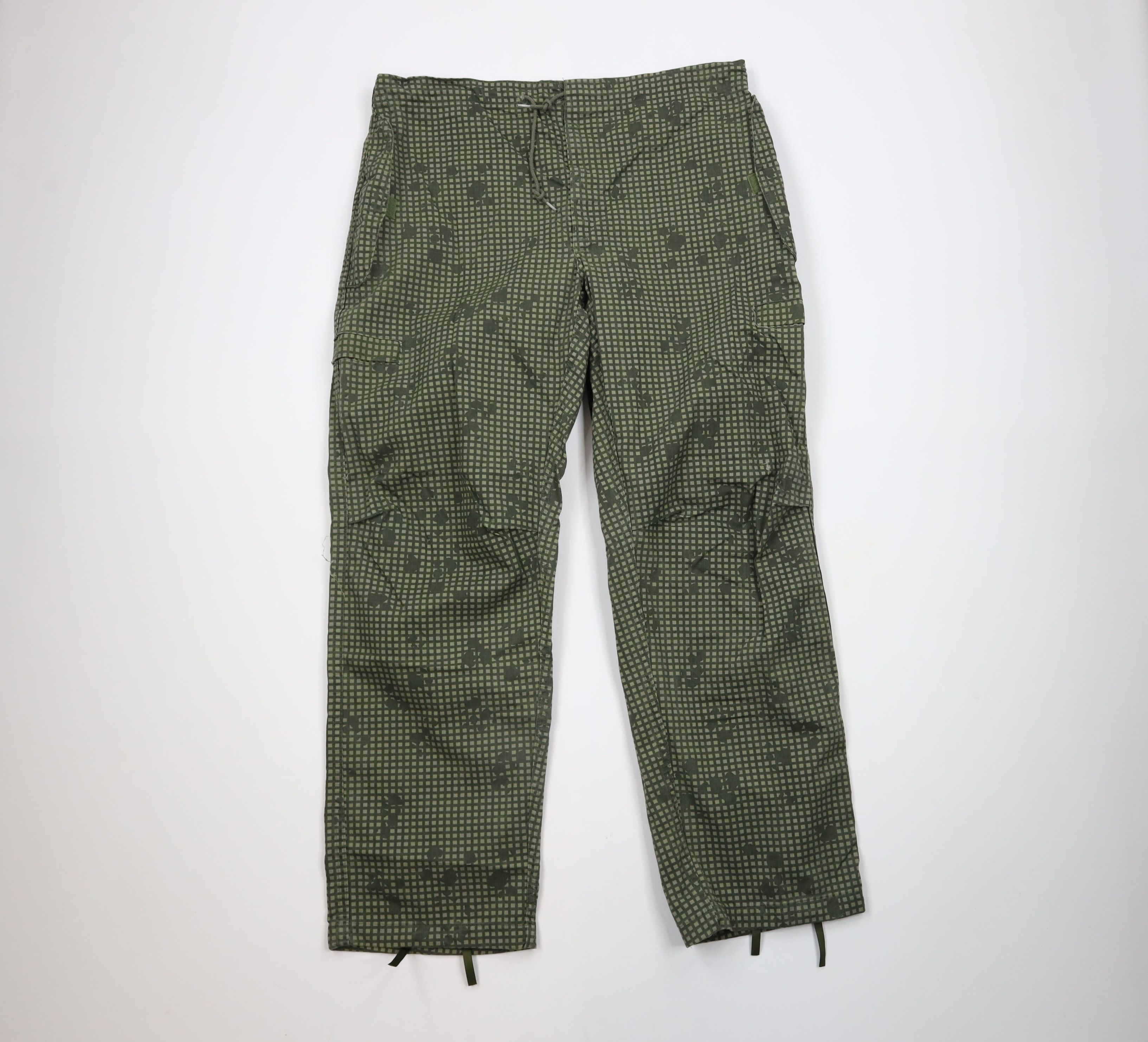 Vintage Vintage 80s Military Camouflage Desert Trousers Pants US Size US 34 / EU 50 - 1 Thumbnail