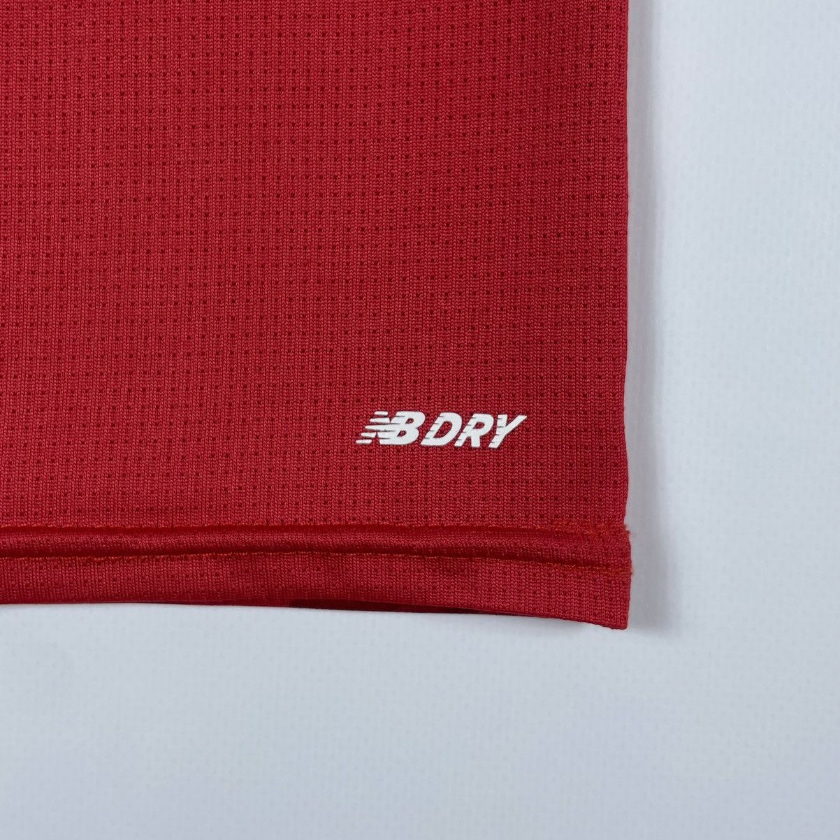 New Balance New Balance Liverpool 2019-2020 Away Soccer Jersey Size US M / EU 48-50 / 2 - 13 Thumbnail