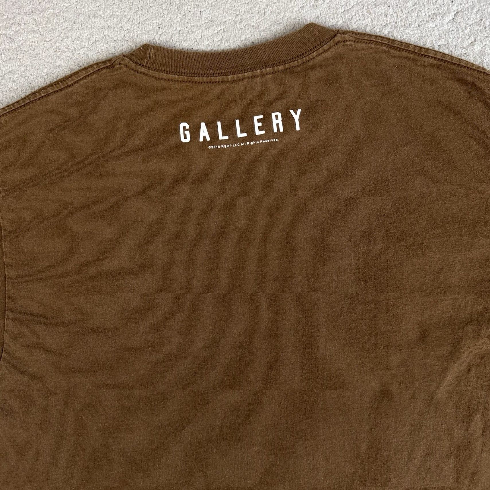 Essentials RSVP Gallery T Shirt Adult M Brown Chicago Streetwear Graphic Print Logo 90s Sports Mens Regular Crew Neck Short Sleeve Vintage No Size US M / EU 48-50 / 2 - 5 Thumbnail