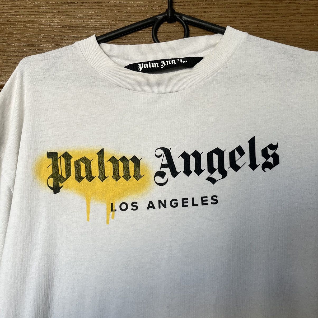 Palm Angels Palm Angels Sprayed Logo T-Shirt Luxury Size US M / EU 48-50 / 2 - 5 Thumbnail