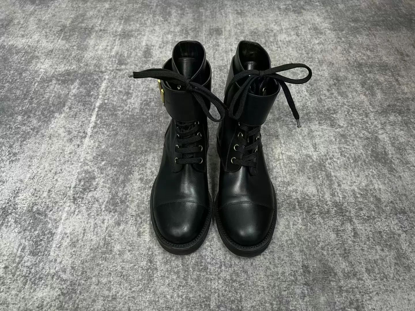 Louis Vuitton LV Black Metal Logo Martin Boots Women's 36 Size US 5.5 / IT 35.5 - 2 Thumbnail
