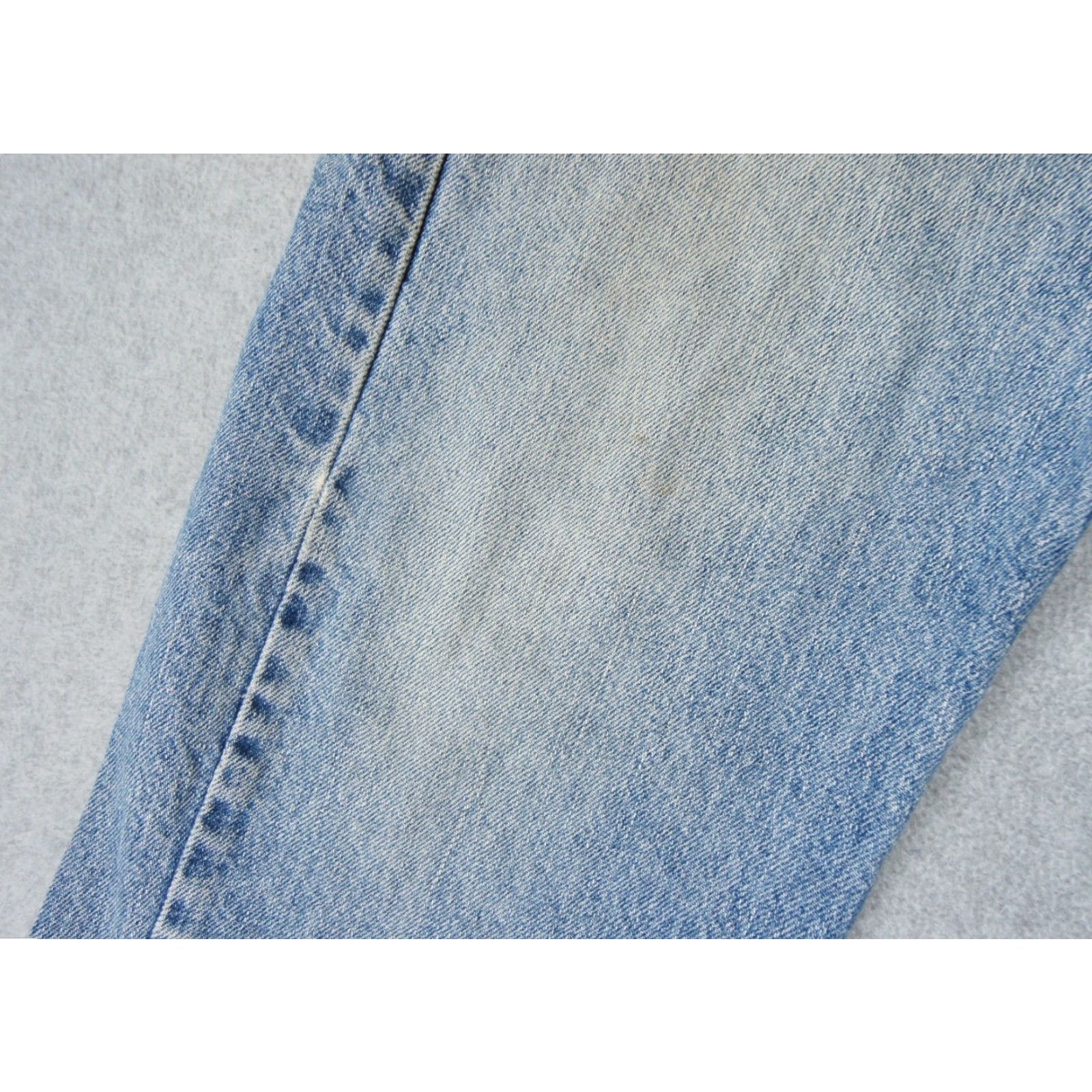 Levi's VINTAGE Levi's Silvertab Jeans Mens 33x30 Blue Denim Relaxed Fit 90s USA Jeans Mens 33x30 Blue Denim Size US 33 - 5 Thumbnail