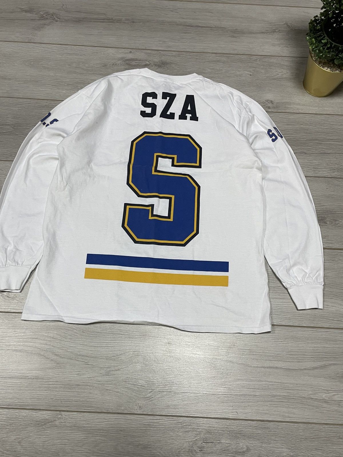 Band Tees SZA SOS Tour Long Sleeve - Large Size US L / EU 52-54 / 3 - 8 Thumbnail