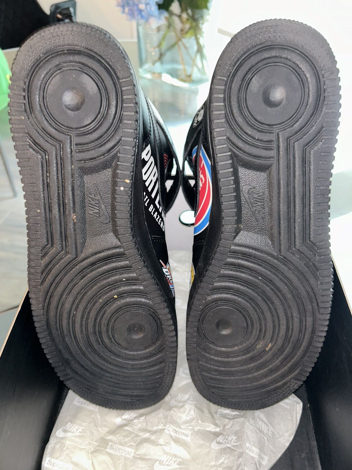 Nike × Supreme Air Force 1 Mid '07/Supreme Size US 11 / EU 44 - 4 Thumbnail