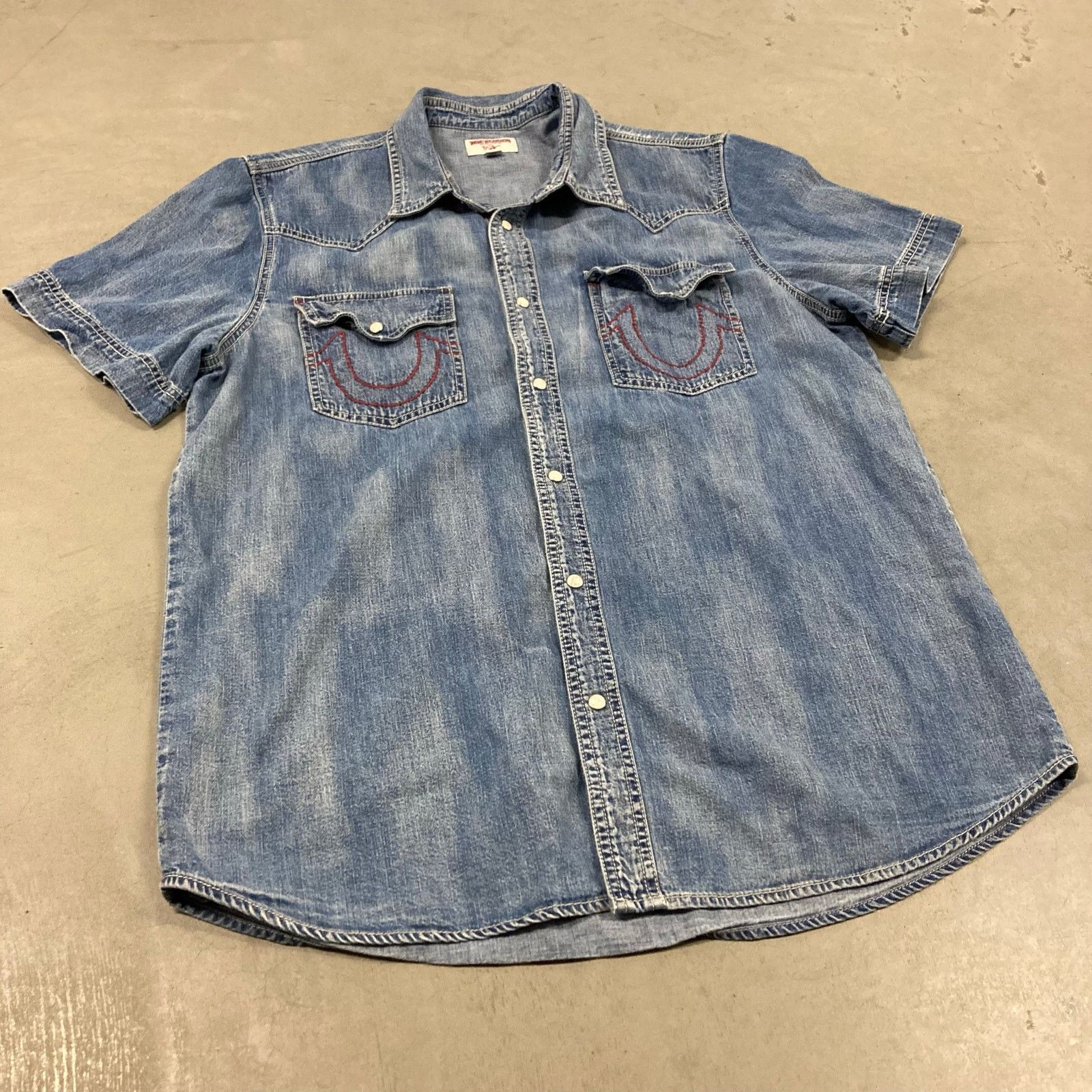 True Religion Y2K faded true religion button up shirt Size US XXL / EU 58 / 5 - 1 Thumbnail
