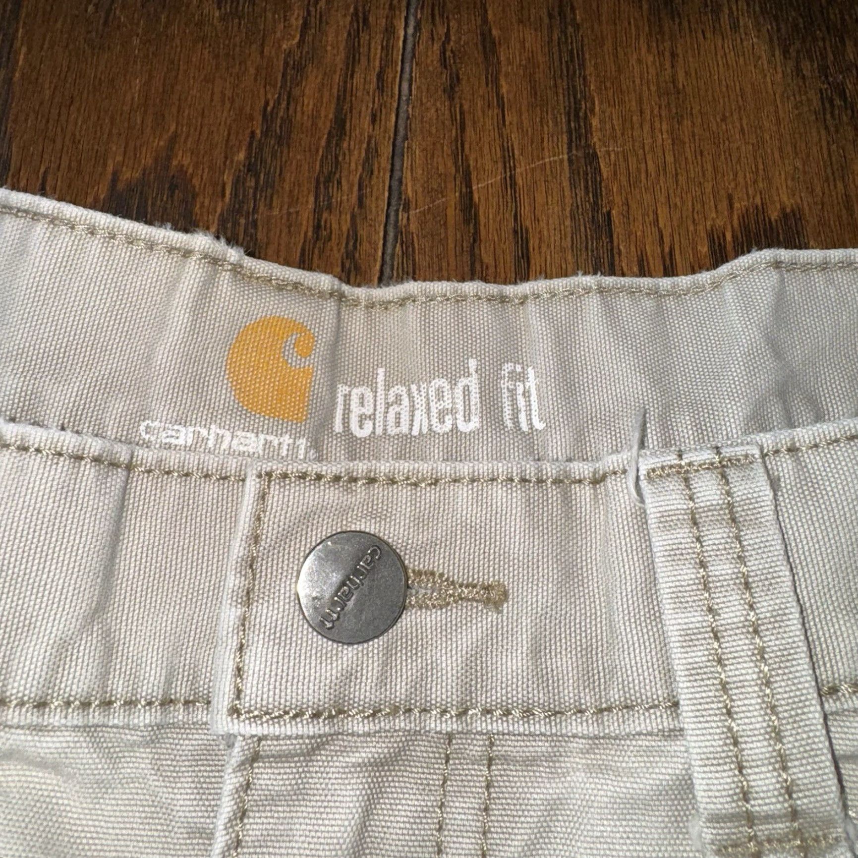 Carhartt VINTAGE Carhartt Mens Size 44x30 Cargo Pants 100272-232 Relaxed Fit Snap Button Khaki Cargo Pants Mens Straight Leg 42x28.5 13 Rise 9.5 Leg Open Size US 44 / EU 60 - 5 Thumbnail