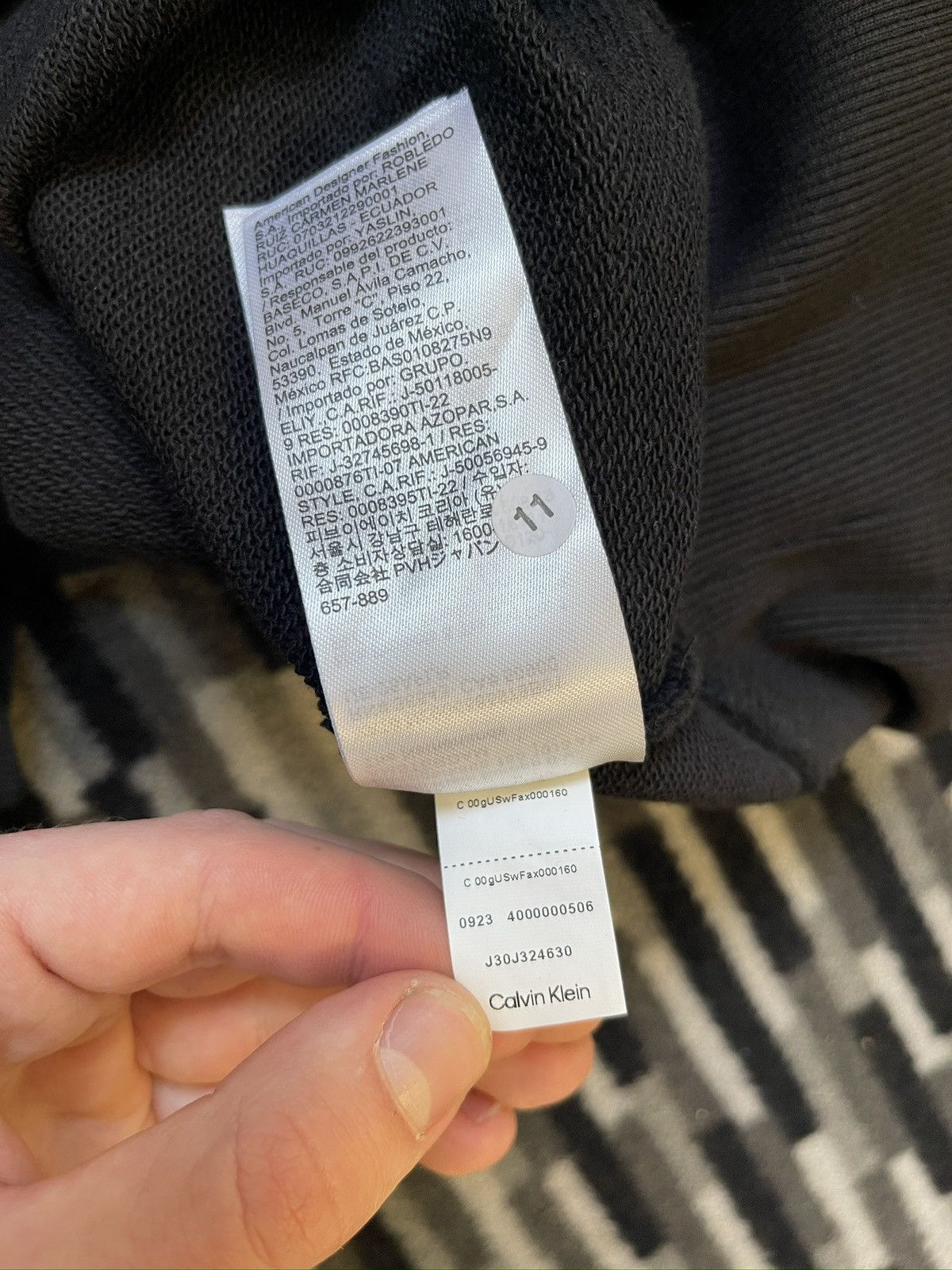 Calvin Klein Calvin Klein Hoodie Size US L / EU 52-54 / 3 - 5 Thumbnail